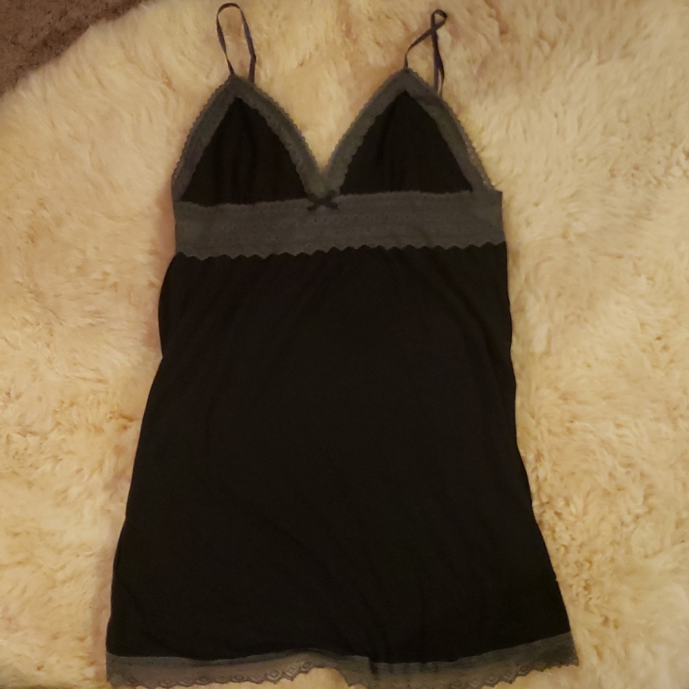 Gilligan & o'Malley night grown black &gray